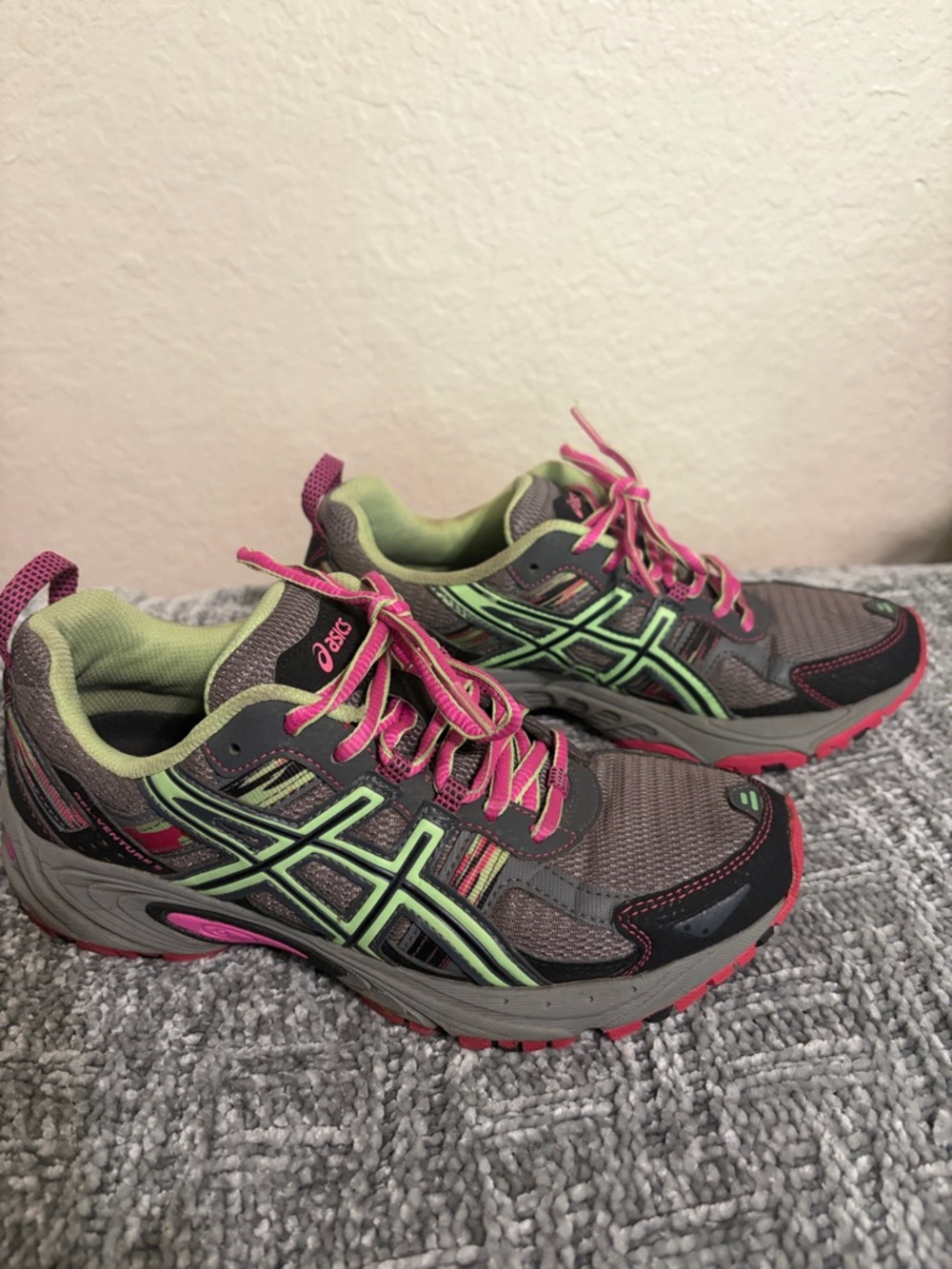 ASICS Athletic Running Shoes - Gray, Lime & Pink Woman’s 7